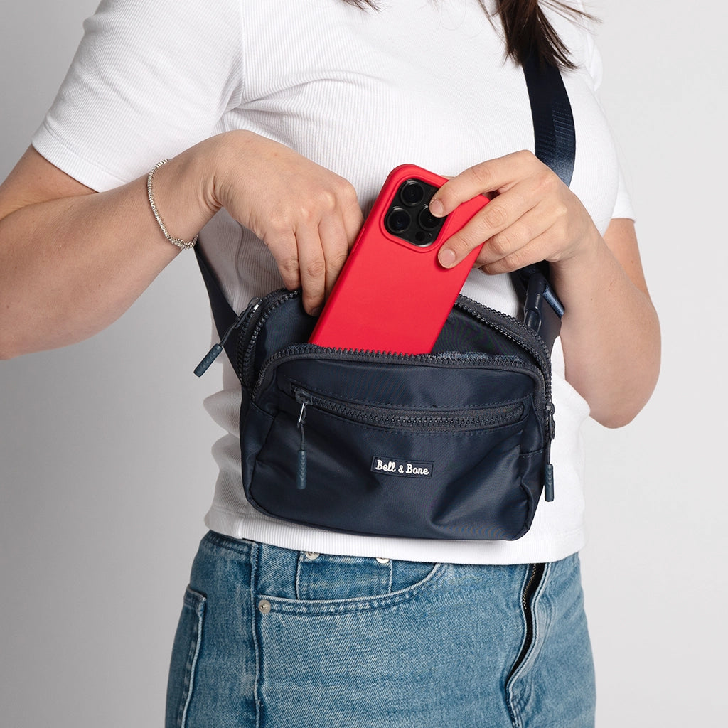 On-The-Go Dog Treat Bag